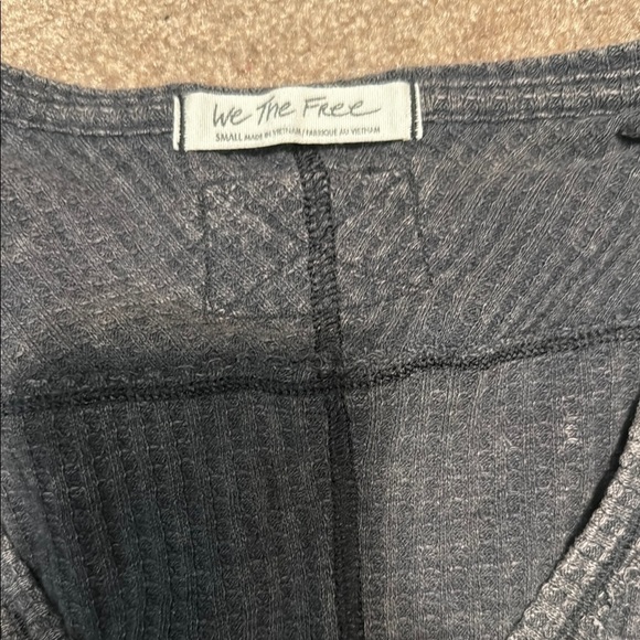 Free people We The Free Charcoal waffle oversized V-Neck Top - Picture 2 of 3